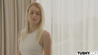 Писюн в заднице заставил шалашовку Natalia Starr стонать