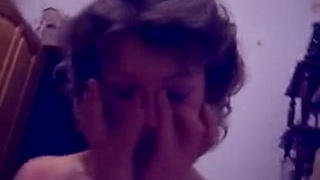 Телка выебана в волосатую письку