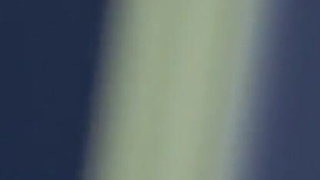 Ха, смотри, что заснял! Вот и твоя дамочка из-за этого моется долго