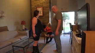 Брюхатый лысый сосед дрючит в попу полную старушку